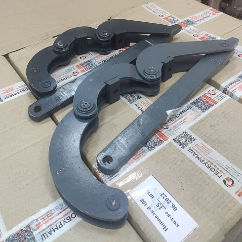 Ключ шарнирный КШС 108/127 мм фото